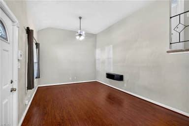 1709 Skyline DR, NORFOLK VA 23518 thumb 12