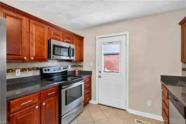 1709 Skyline DR, NORFOLK VA 23518 thumb 8