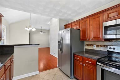 1709 Skyline DR, NORFOLK VA 23518 thumb 9
