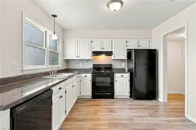 385 Susan Constant DR, NEWPORT NEWS VA 23608 thumb 10