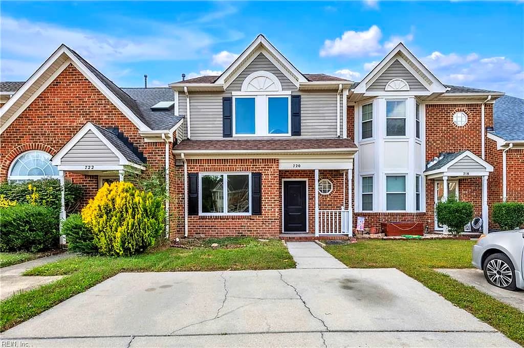 720 Hunters QUAY, CHESAPEAKE VA 23320 - Photo 4
