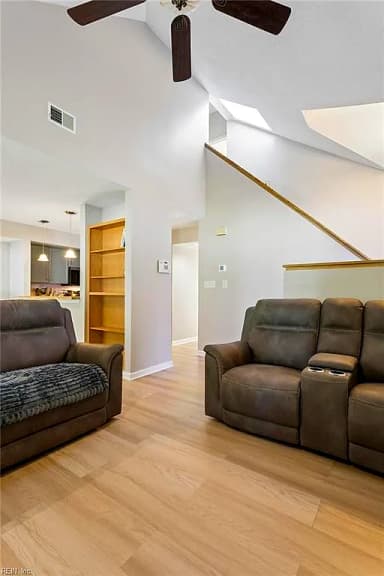 917 Woodcreek DR, NEWPORT NEWS VA 23608 thumb 11