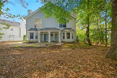 577 Seahorse RN, CHESAPEAKE VA 23320 thumb 1