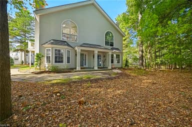 577 Seahorse RN, CHESAPEAKE VA 23320 thumb 3