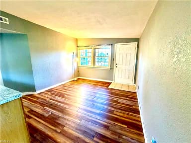 2610 Cayce CT, CHESAPEAKE VA 23324 thumb 5
