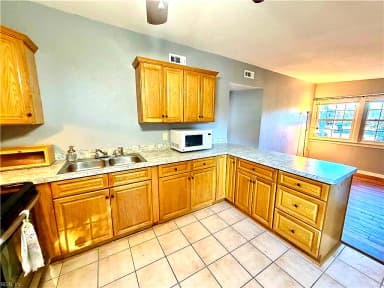 2610 Cayce CT, CHESAPEAKE VA 23324 thumb 7