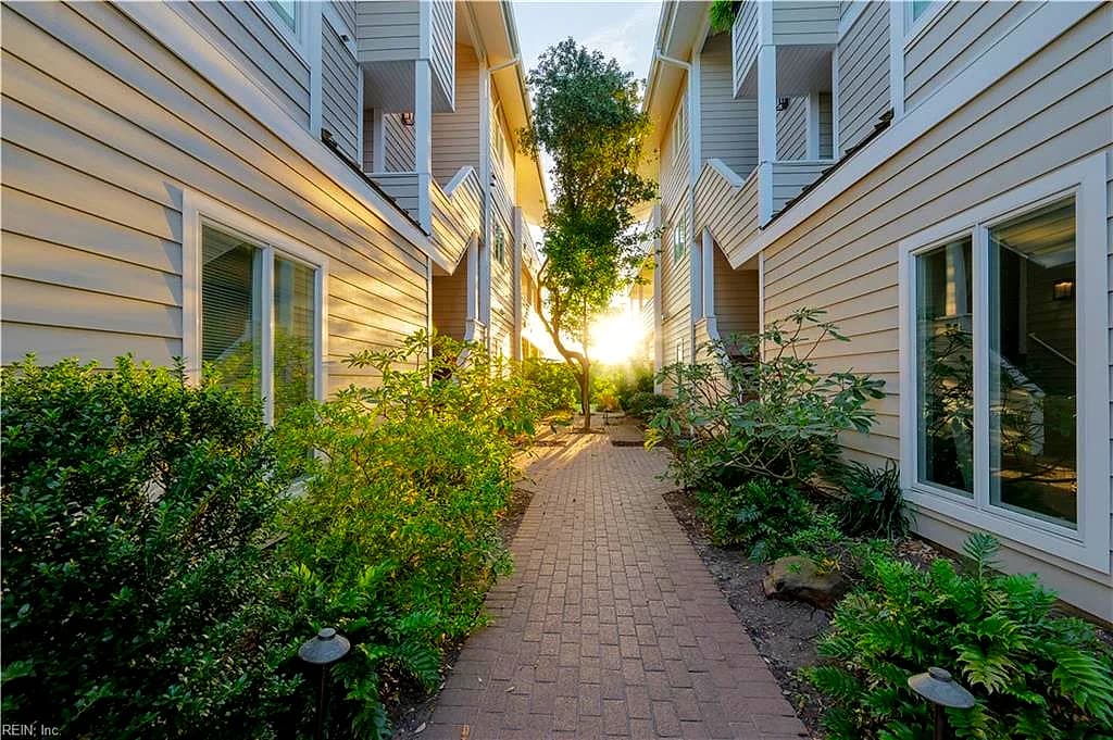 8408 Ocean Front AVE #A, VIRGINIA BEACH VA 23451 - Main photo