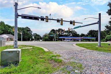 4033 + George Washington Memorial HWY, YORKTOWN VA 23692 thumb 3