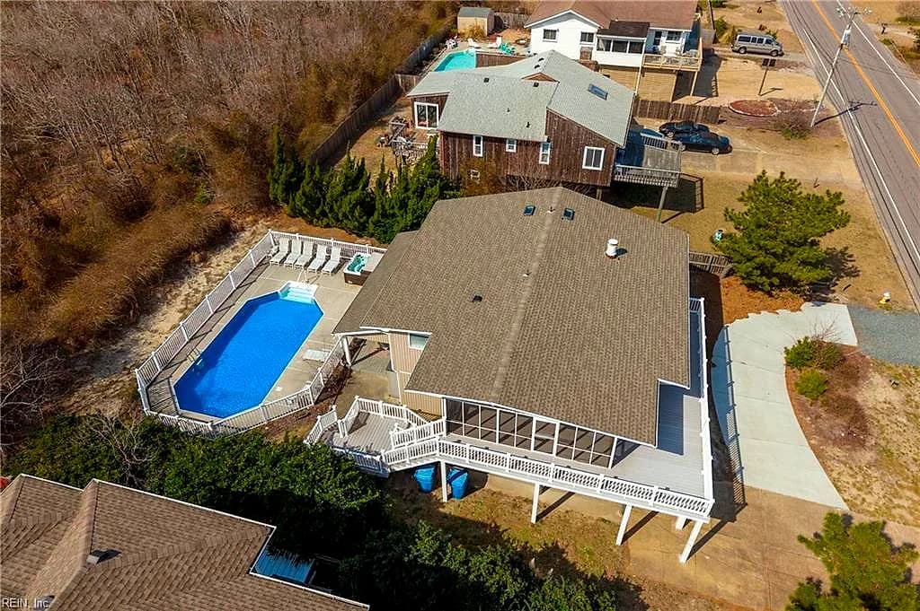 2573 Sandpiper RD, VIRGINIA BEACH VA 23456 - Photo 2