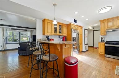 1000 Lakeside DR, YORKTOWN VA 23692 thumb 12