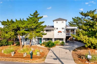 3052 Sandpiper RD, VIRGINIA BEACH VA 23456 thumb 1