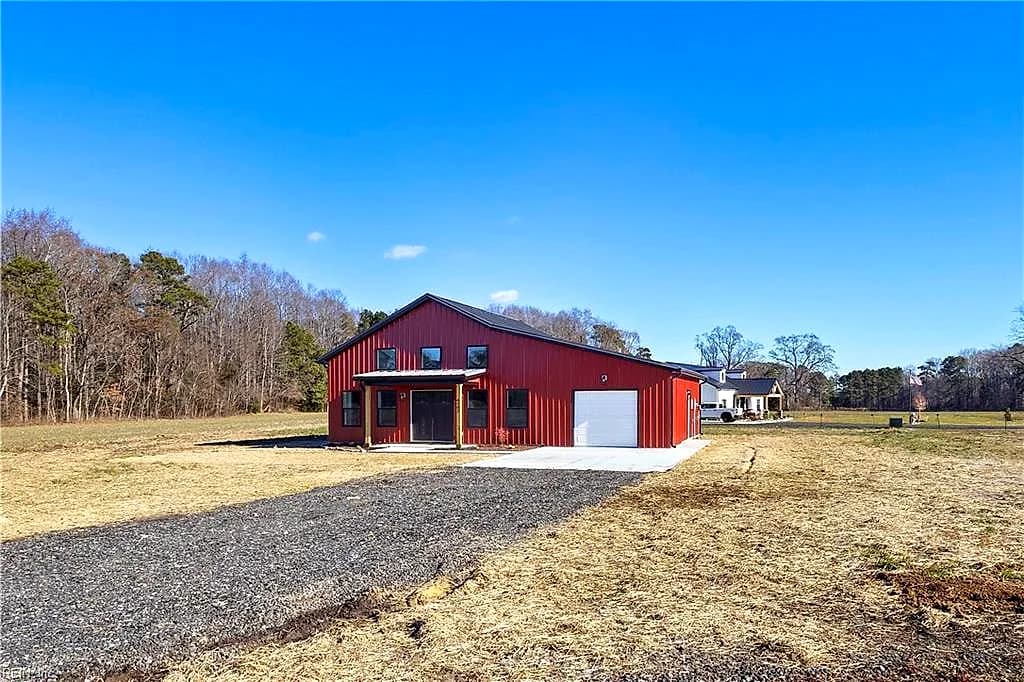 4+AC Wakefield RD, COURTLAND VA 23837 - Photo 3