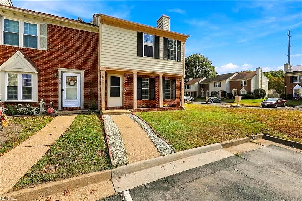 1020 Still Harbor CIR, CHESAPEAKE VA 23320 - Photo 4