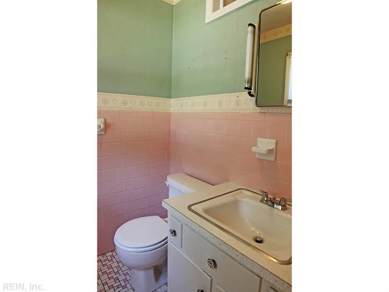 118 Pocahontas Drive, Newport News VA 23602 thumb 11
