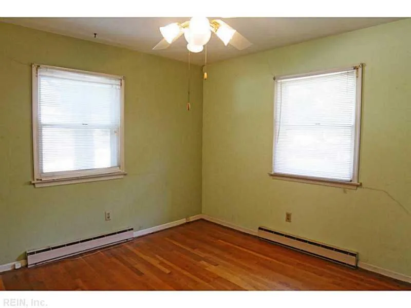 118 Pocahontas Drive, Newport News VA 23602 thumb 12
