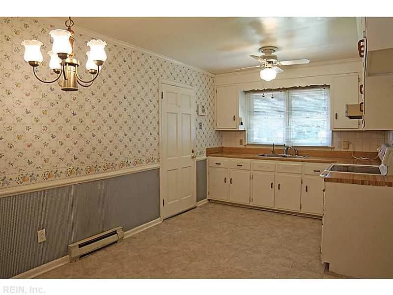 118 Pocahontas Drive, Newport News VA 23602 thumb 10