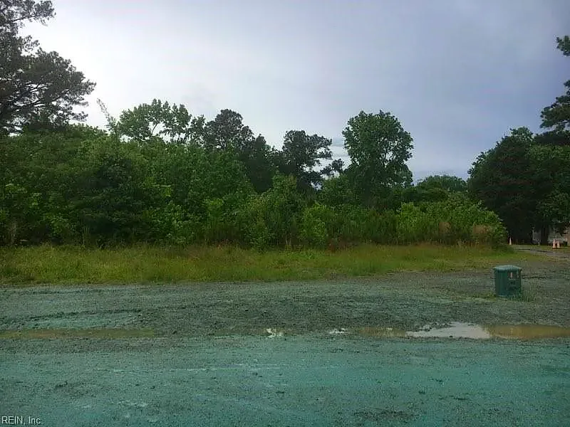 2022 Holland Road, Suffolk VA 23434