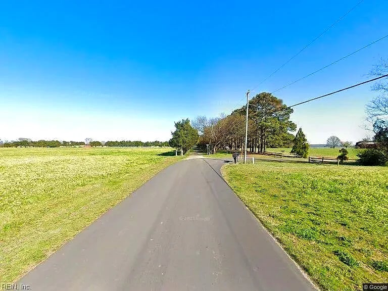 RT 615 Southend Rd / Parker Ln, Knotts Island — Land and Farms