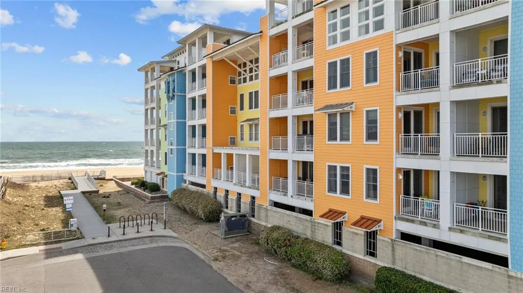 3700 Sandpiper RD #111A, Virginia Beach — 2 bed Residential, 1,410 sqft