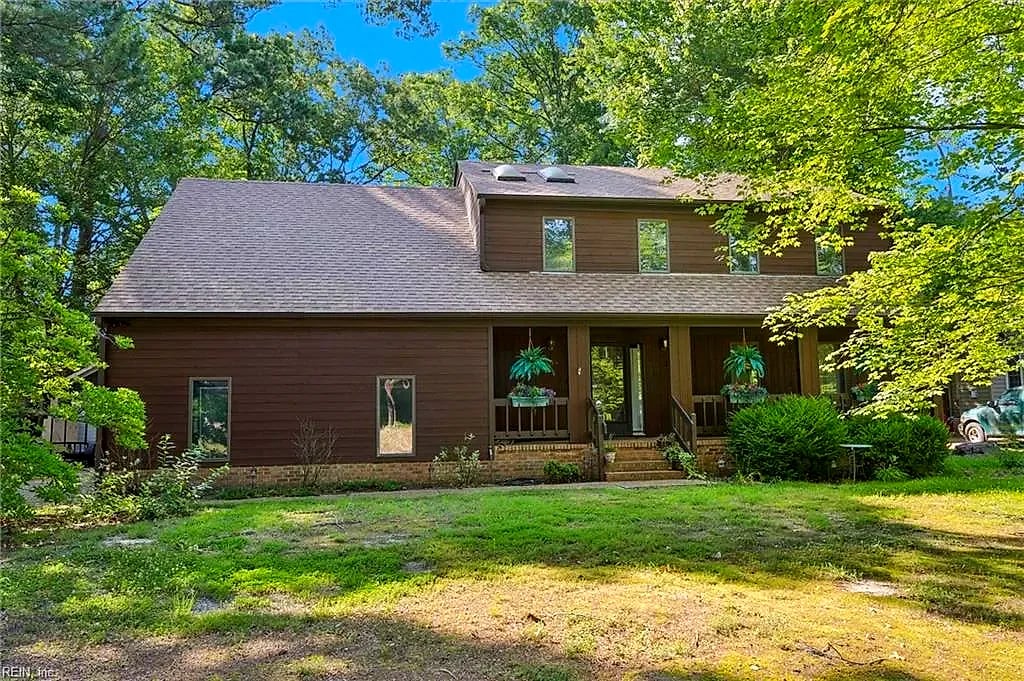 107 Brokenbridge RD, Yorktown — 4 bed Residential, 3,000 sqft
