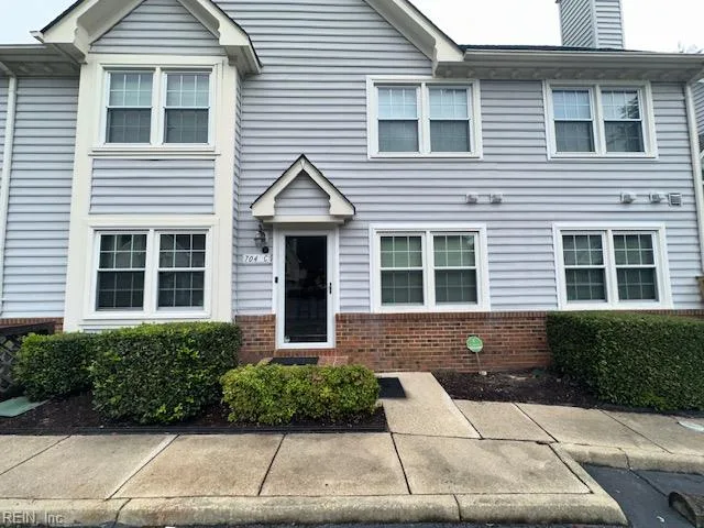 704 Shenandoah River DR #C, Chesapeake — 2 bed Residential, 908 sqft