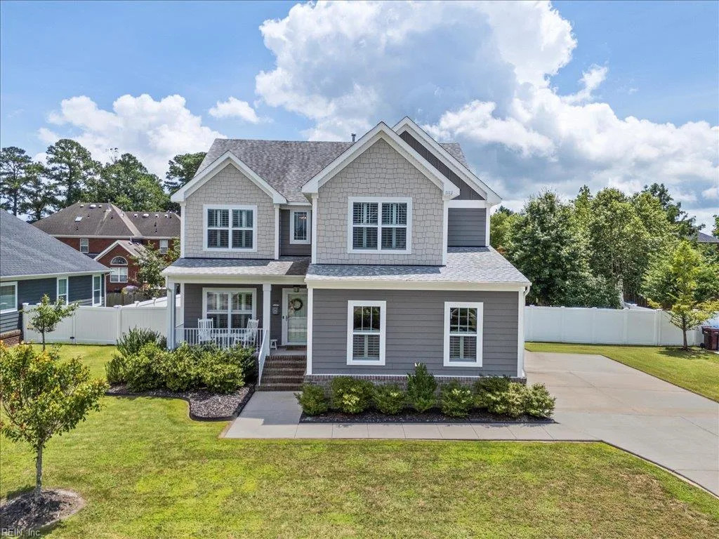 1113 Edinburgh PW, Chesapeake — 4 bed Residential, 2,416 sqft