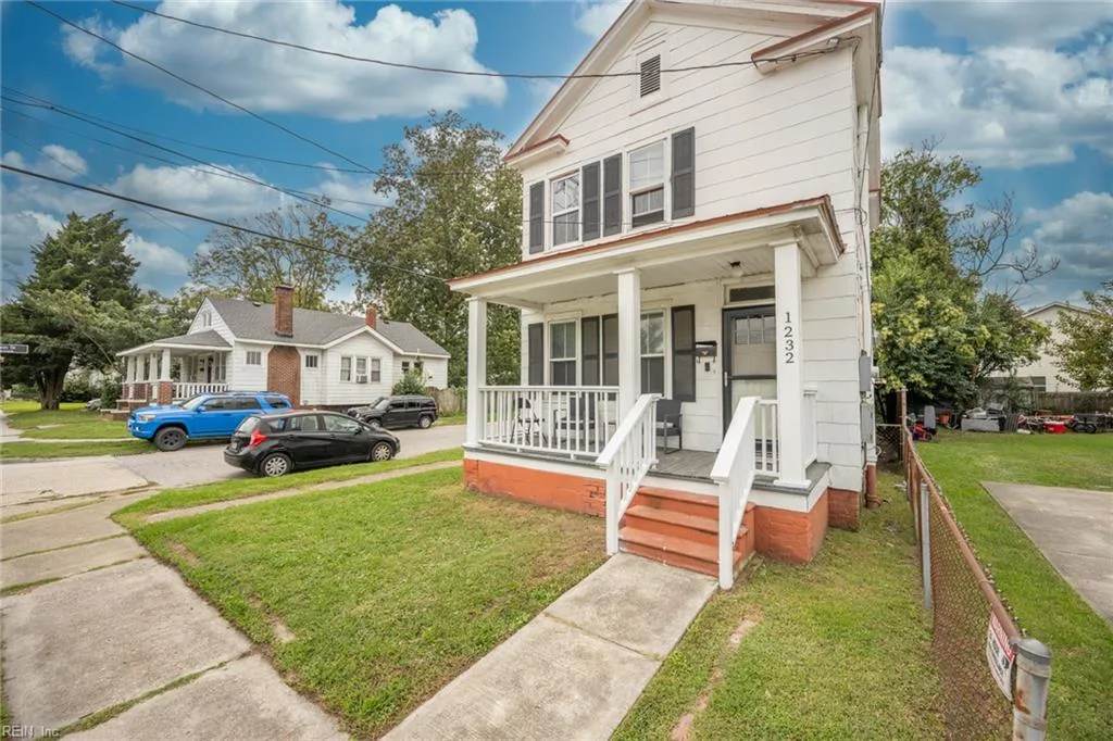 1232 Stewart ST, Chesapeake — 3 bed Residential, 1,188 sqft