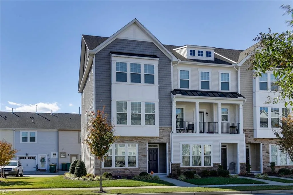 1409 Independence BLVD, Newport News — 3 bed Residential, 2,015 sqft