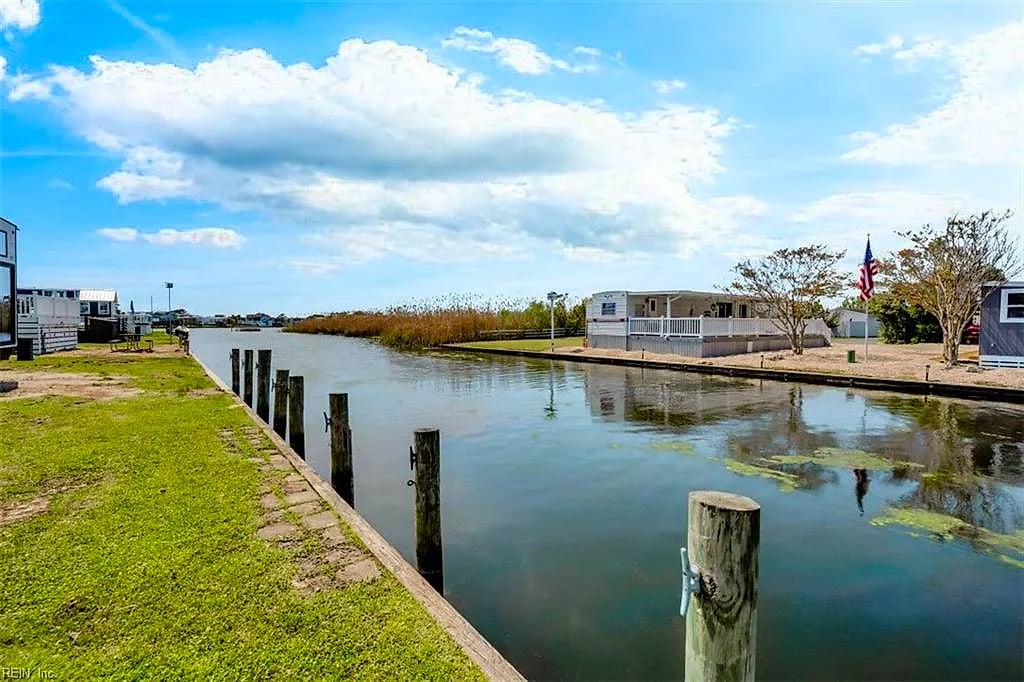 3665 Sandpiper RD #54, Virginia Beach — Land and Farms