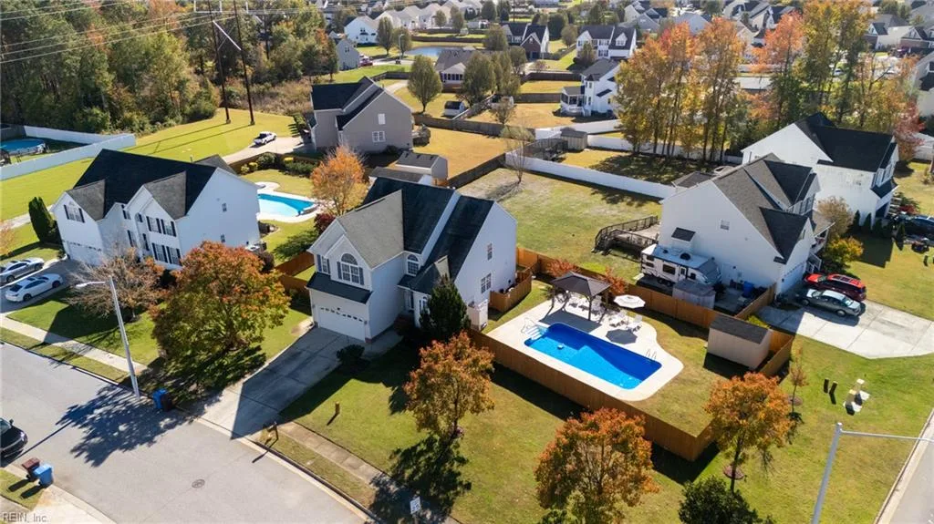 2031 Kinston Waters CT, Chesapeake — 4 bed Residential, 2,452 sqft