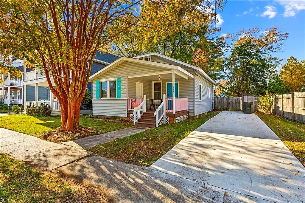 2013 N Mallory ST, Hampton — 4 bed Residential, 1,010 sqft