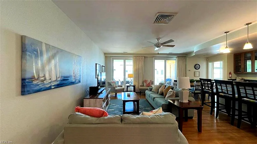 3738 Sandpiper RD #414B, VIRGINIA BEACH VA 23456