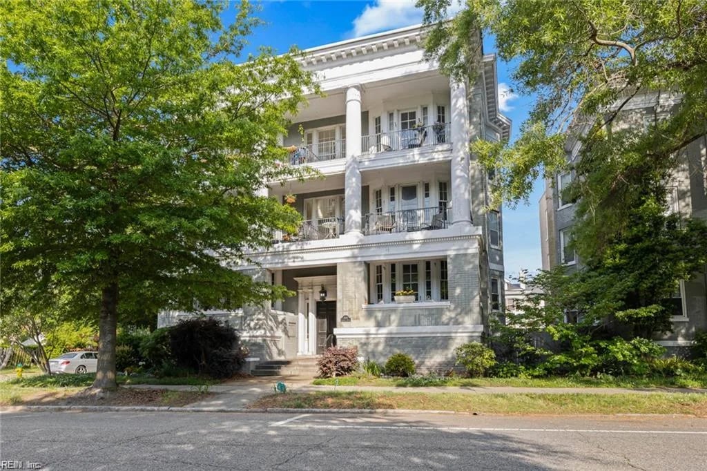 1005 Colonial AVE #3, Norfolk — 2 bed Residential, 1,513 sqft