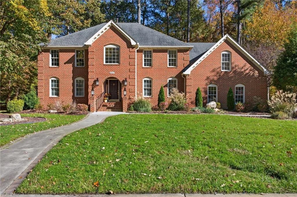 808 Beldover CT, Virginia Beach — 6 bed Residential, 4,616 sqft