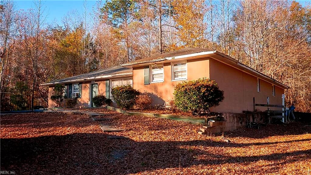3504 Bridge RD, SUFFOLK VA 23435