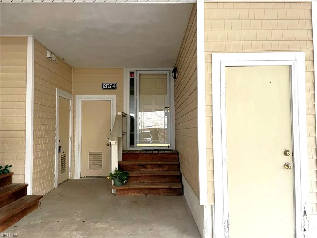 2324 Bays Edge AVE, Virginia Beach — 2 bed Residential, 1,728 sqft