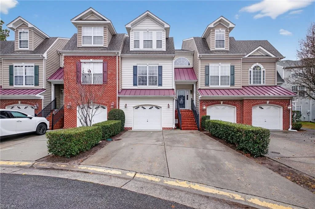4409 Harlesden DR, Virginia Beach — 4 bed Residential, 2,192 sqft