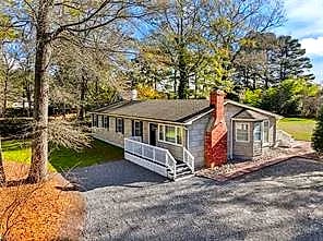 5916 Hattie ST, Virginia Beach — 3 bed Residential, 1,538 sqft