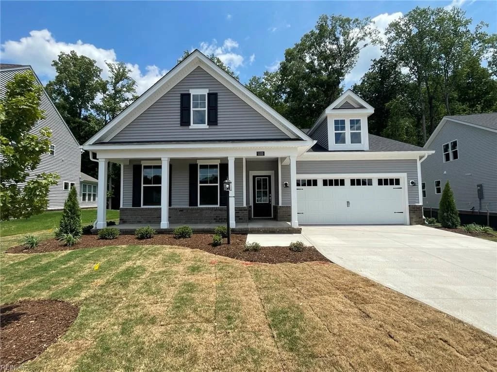 1122 Wharf Hill DR, SMITHFIELD VA 23430