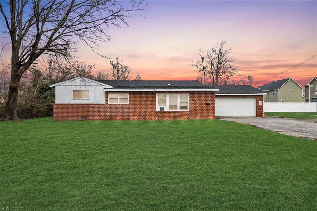 732 Finck LN, CHESAPEAKE VA 23320
