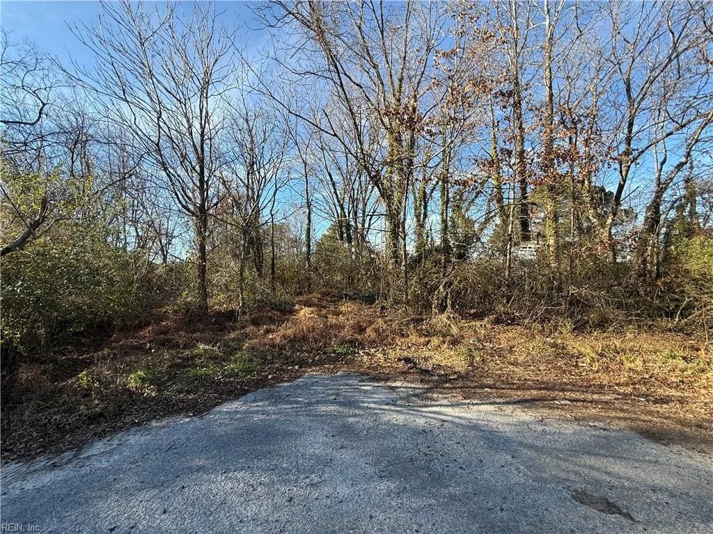 20 N 7th ST, SUFFOLK VA 23434
