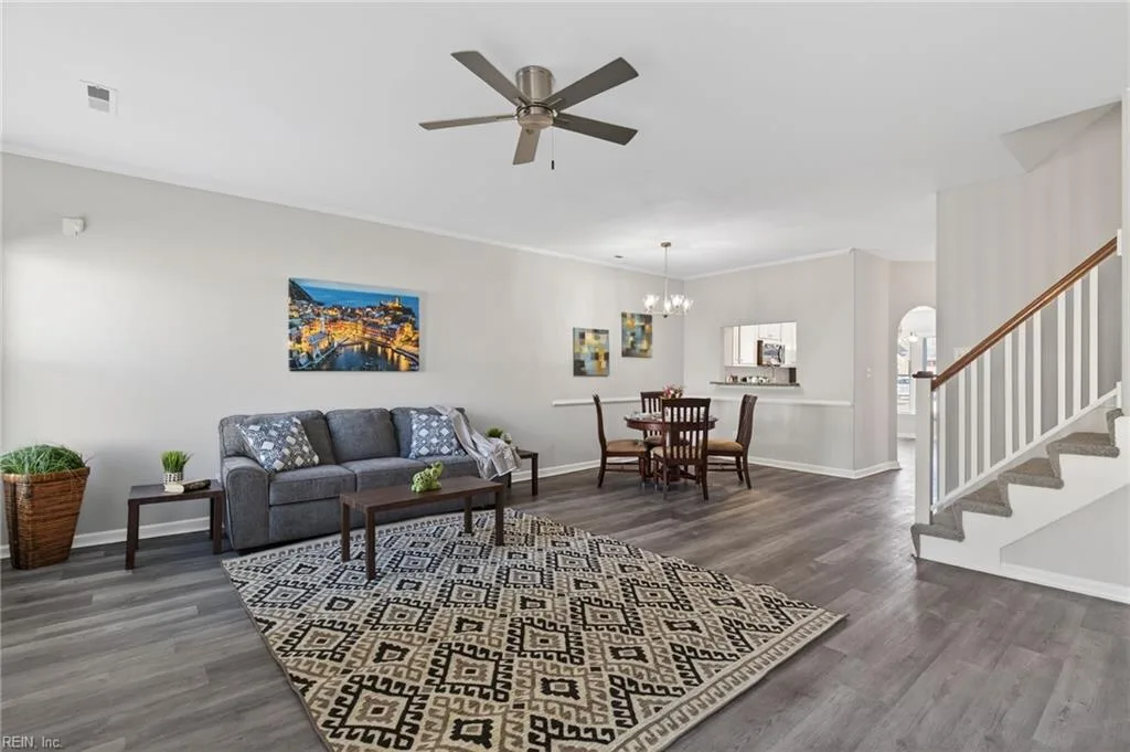 2697 Bracston RD, Virginia Beach — 3 bed Residential, 1,586 sqft