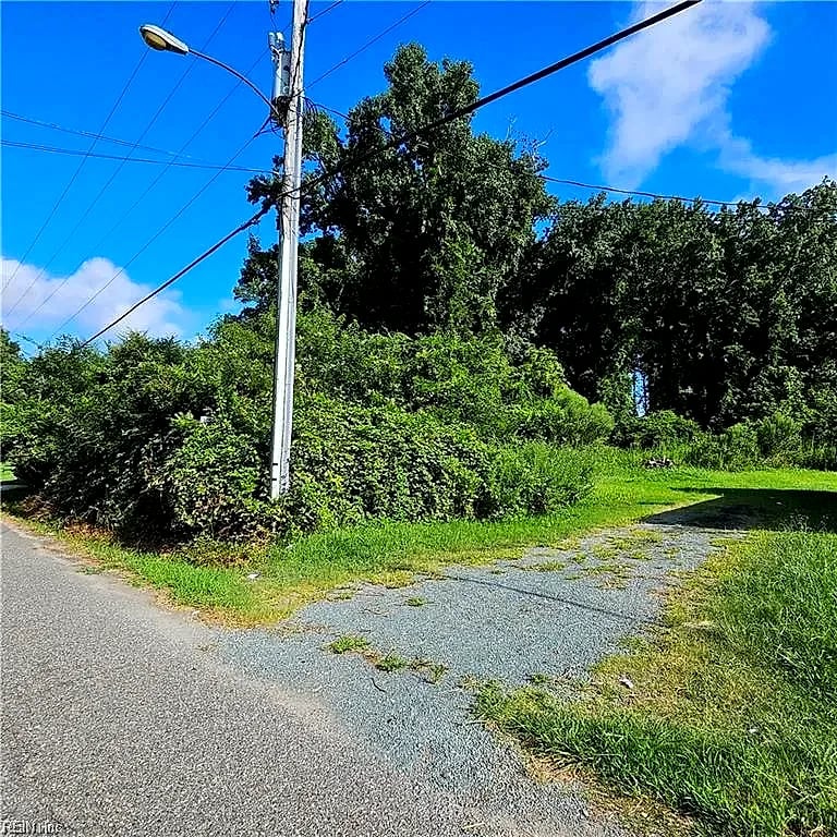 732 Vaughan AVE, HAMPTON VA 23661