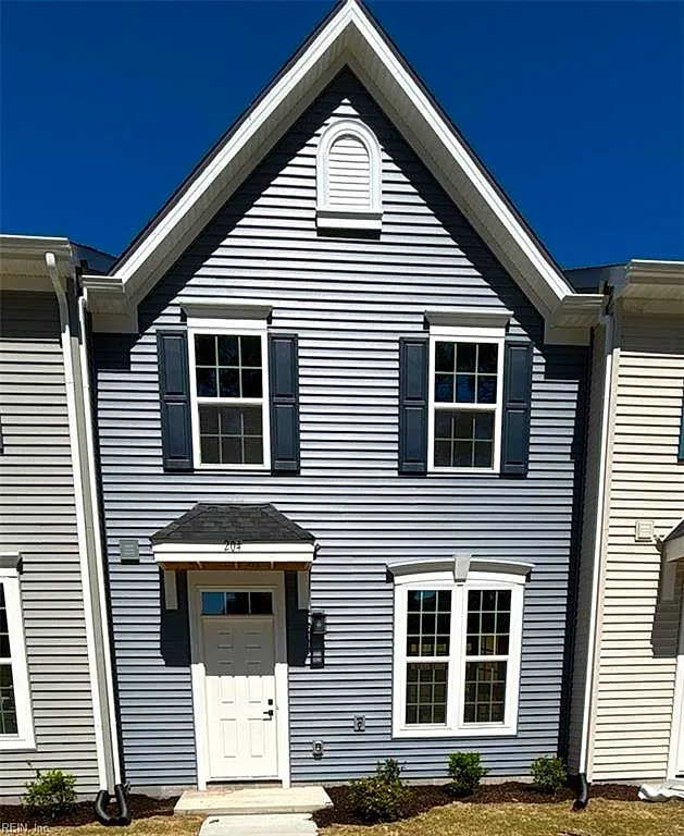 204 Reids Place DR, SUFFOLK VA 23434