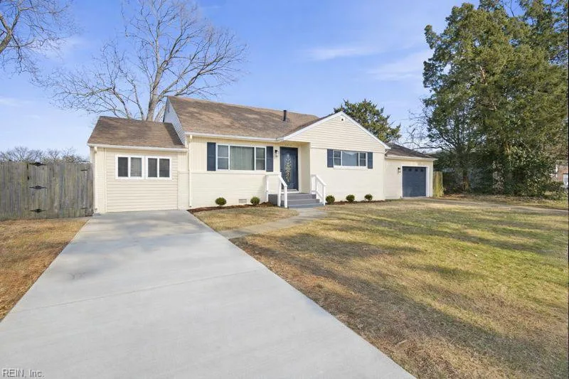 5820 Pontiac RD, Virginia Beach — 5 bed Residential, 2,412 sqft