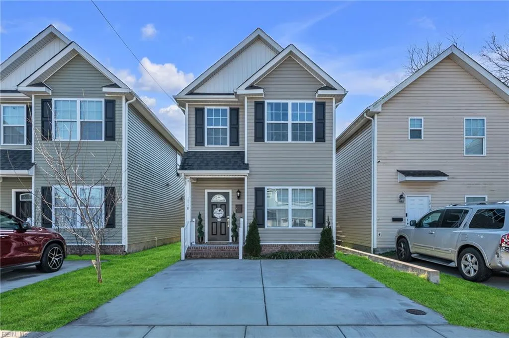 1718 Ohio ST, Chesapeake — 4 bed Residential, 1,910 sqft