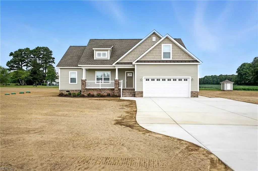 2395 Copeland RD, Suffolk — 4 bed Residential, 2,045 sqft