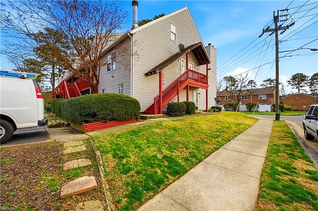 500 Barberton DR #201, VIRGINIA BEACH VA 23451