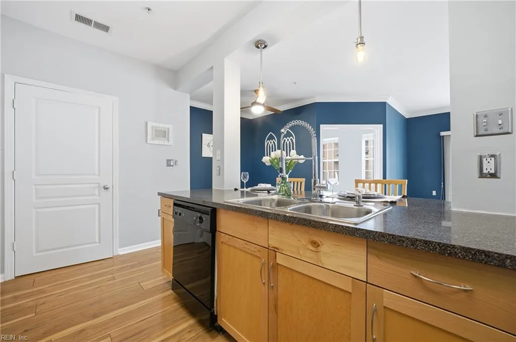 1400 Granby ST #315, Norfolk — 2 bed Residential, 969 sqft