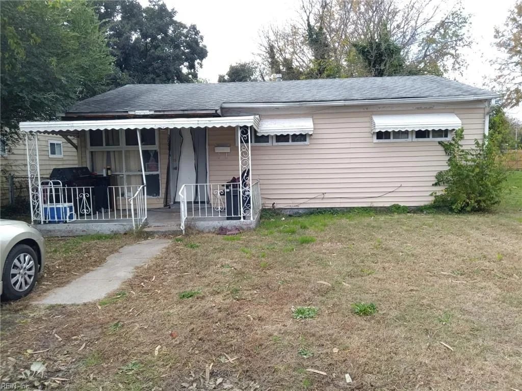 2600 Roanoke AVE, Portsmouth — 3 bed Residential, 900 sqft
